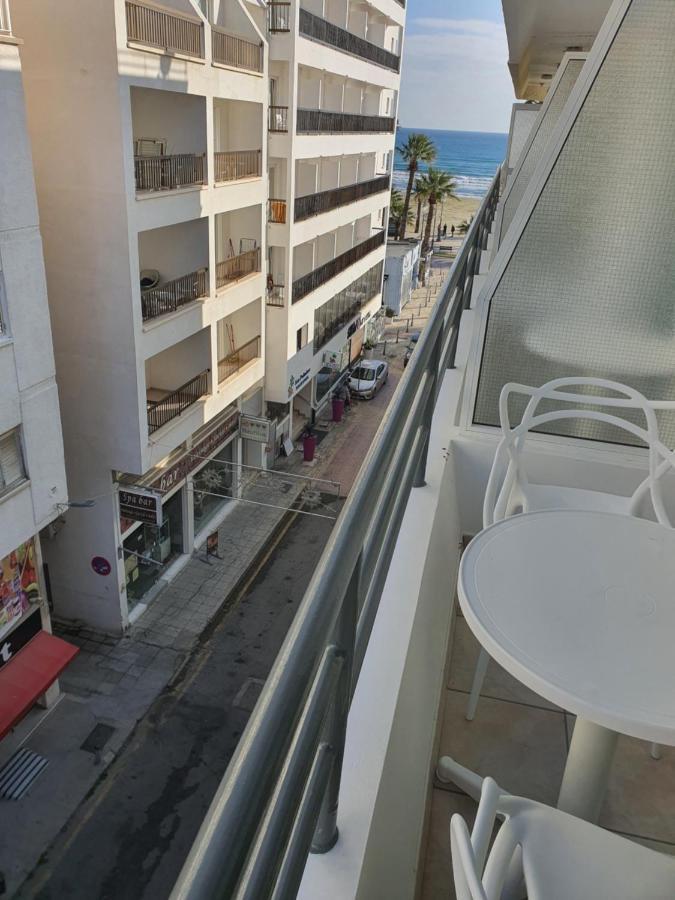 Larnaca Bay Suites Exterior photo